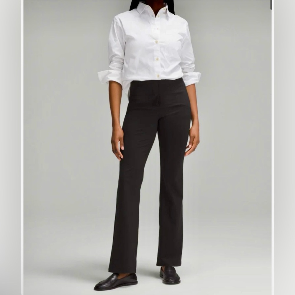 NWOT🌹 Smooth Fit Pull-On High-Rise Classic Black Womens Pants